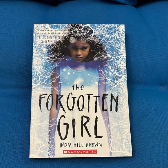 India Hill Brown Other - The Forgotten Girl By India Hill Brown Soft Cover Supernatural Ghost Story NWOTS